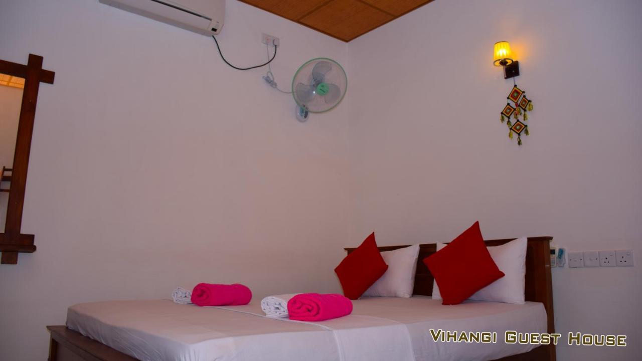 Vihangi Guesthouse Dambulla Esterno foto