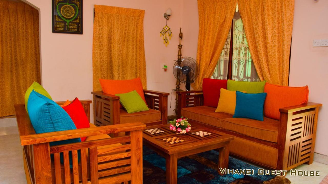 Vihangi Guesthouse Dambulla Esterno foto